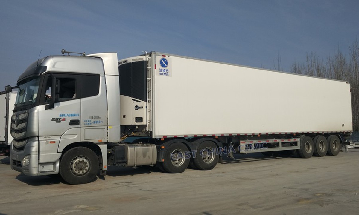 refrigerated truck refrigerated truck