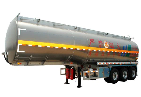 3 Axles 30000/40000/50000 Liters Oil/Diesel/Gasoline/Crude/Water/Milk/Propane Transport Steel Monoblock Fuel Tank/Tanker Truck Semi Trailer for Sale Price